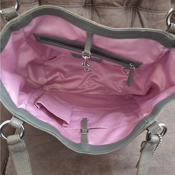 Coach Cream and Gray Signature Shoulder Bag - Picture 9 of 12